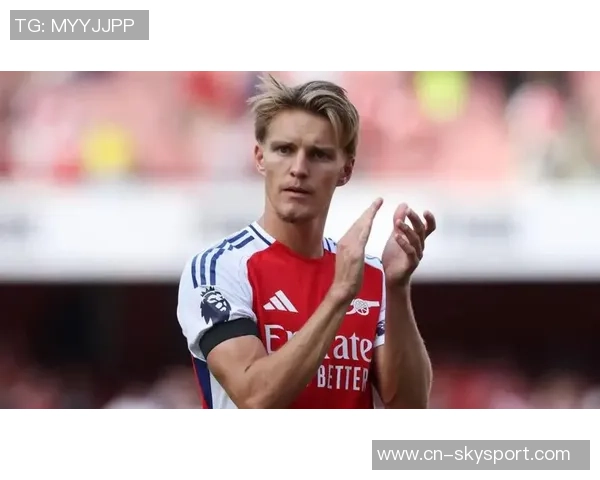 厄德高的崛起与挑战:从新星到世界足球舞台的闪耀之路 厄德高的崛起与挑战:从新星到世界足球舞台的闪耀之路