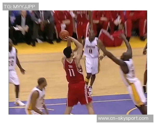 姚明与奥尼尔巅峰对决全场精彩瞬间回顾与分析